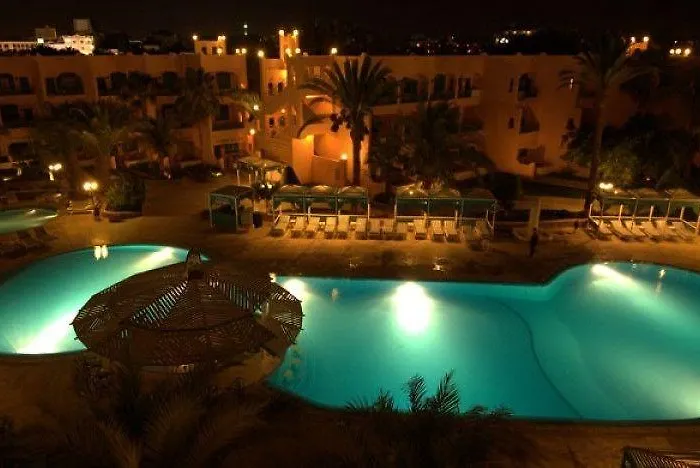 Le Pacha 4*